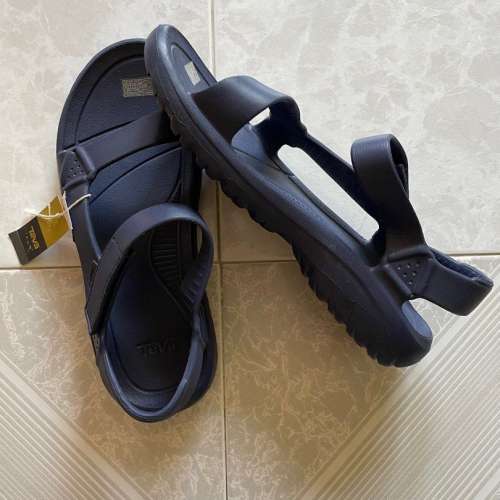 Teva 男裝涼鞋