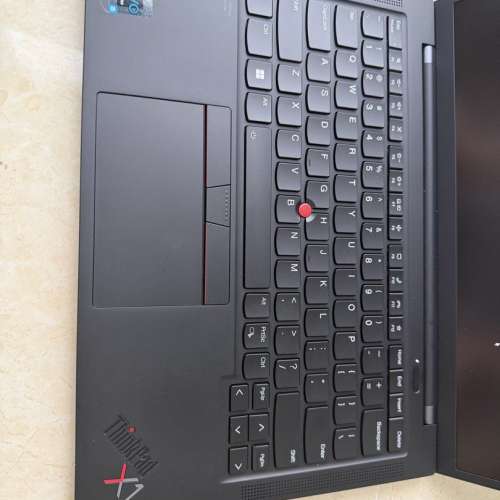 Lenovo ThinkPad X1 Carbon筆記型電腦（有保養）