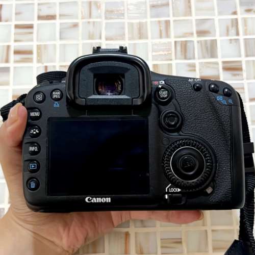 Canon 7D 单反相机 新淨機身 1050hkd