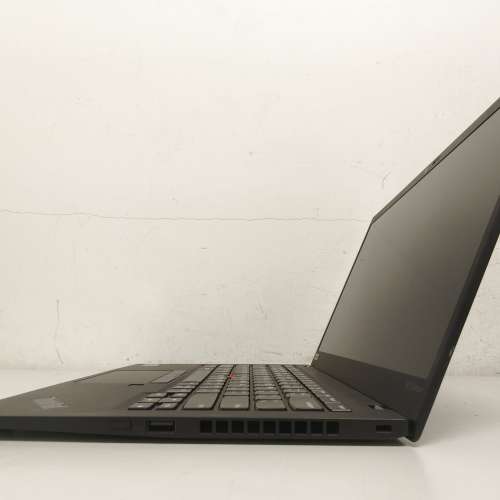 Lenovo ThinkPad X1 Carbon Gen8，i5-10210U，16G ram，256GB SSD，14"IPS LCD，Win...