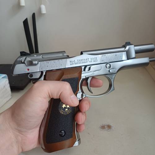 we m92f 氣槍 生化危機主角專用