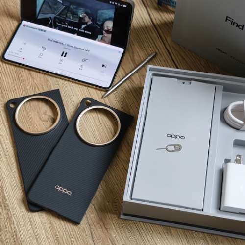 OPPO Find N6 折疊手機 連配件國行黑色