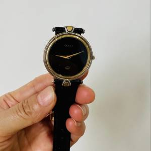 GUCCI 4500M 金色錶殼 皮錶帶 手錶