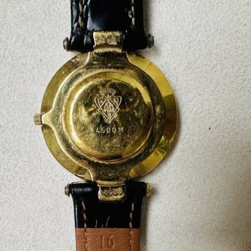 GUCCI 4500M 金色錶殼 皮錶帶 手錶