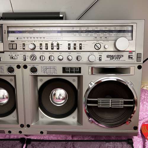Sharp GF-777Z大型6喇叭.4波段.雙卡式錄音機（有短片睇）
