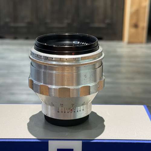 Zeiss Jena Biotar 75mm f1.5 late version M42 mount lens