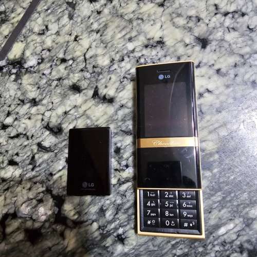 LG Chocolate KE800