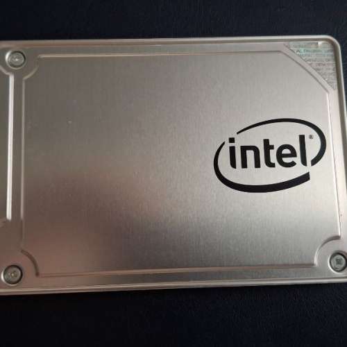 Intel 256gb ssd + 3.5 harddisk 盒