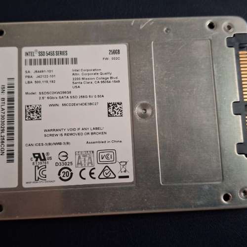 Intel 256gb ssd + 3.5 harddisk 盒