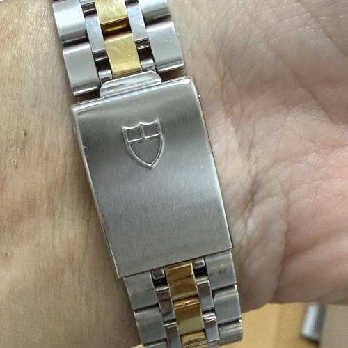 好𠃊新凈🤣 Tudor 74033 金鋼 新裝實金帶 鑽石字 新咭 $13888