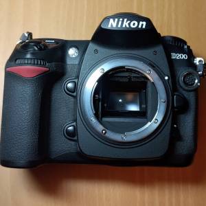 Nikon D200
