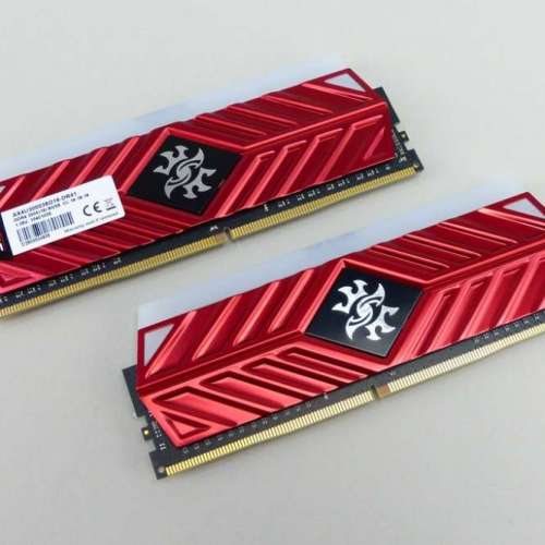 ADATA XPG DDR4 16GB ( 8 x2)