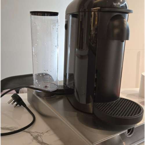 Nespresso咖啡機+30粒咖啡膠囊