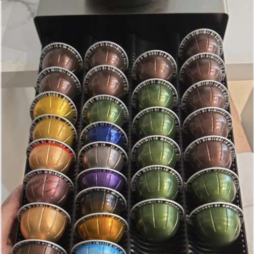 Nespresso咖啡機+30粒咖啡膠囊