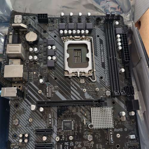 華擎B660M DVH正常使用已經更新bios