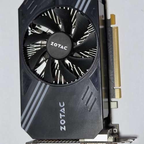 GTX 950 display card