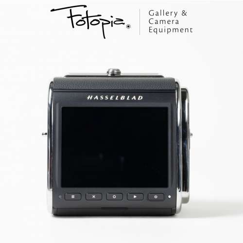 || Hasselblad 907x CFV 100c with extra control grip & optical viewfinder ||