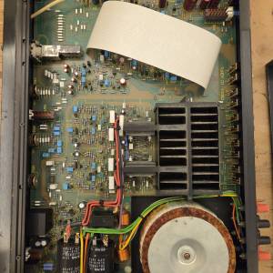 英國 Audiolab 8000A 合併擴音機