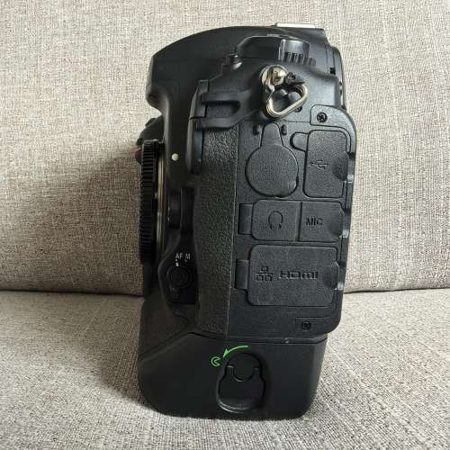 Nikon D5