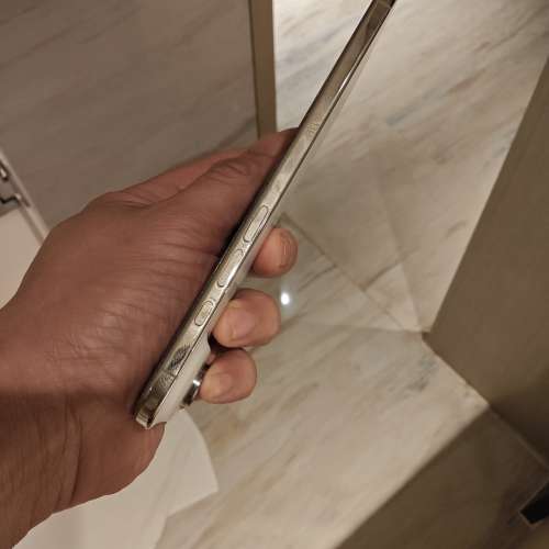 iPhone air金色 99.9新（國行）256gb