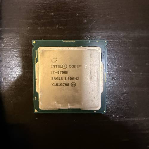 ASUS ROG STRIX Z390-E GAMING + Intel i7-9700K