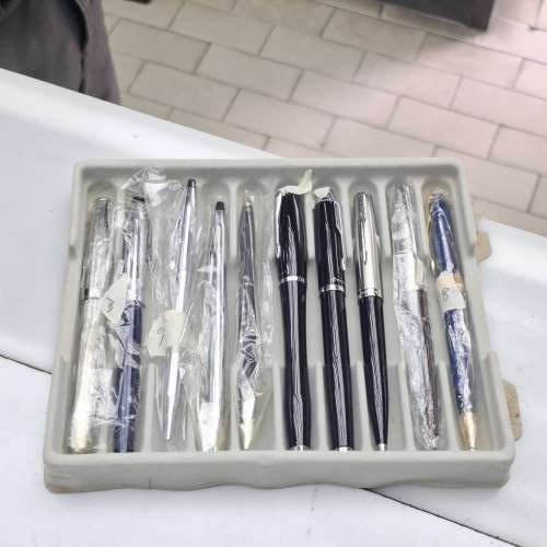 PARKER CROSS BALL PEN 95% NEW