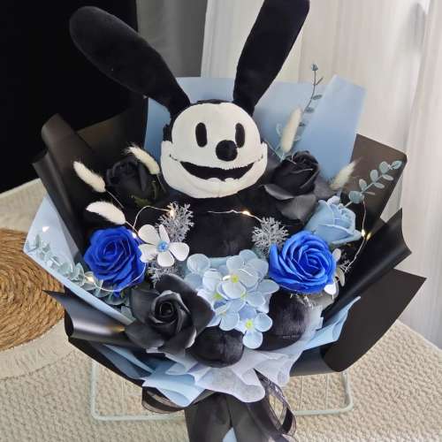 睇下文&middot;不轉WhatsApp或電話‼️獨家絕版訂購 專業花藝師用心製作 迪士尼奧斯華公仔...
