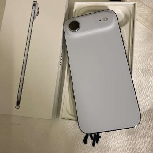 100%new  港行iPhone Air 512gb 有蘋果單據 1年保養