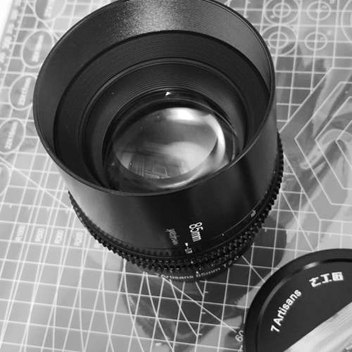 七工匠85mm/T2 電影鏡