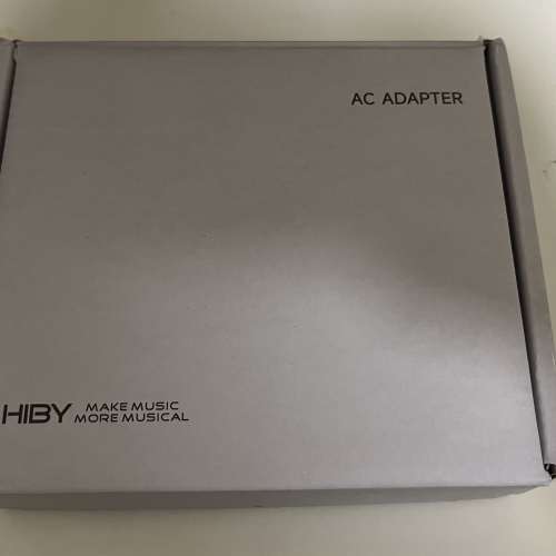 HiBy RS8 皮盒版 (連CR08 擴充底座＋原裝火牛)