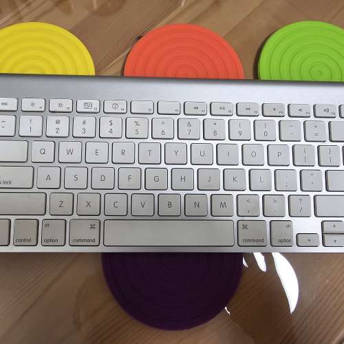 * 蘋果 * 藍牙 * Key-board *