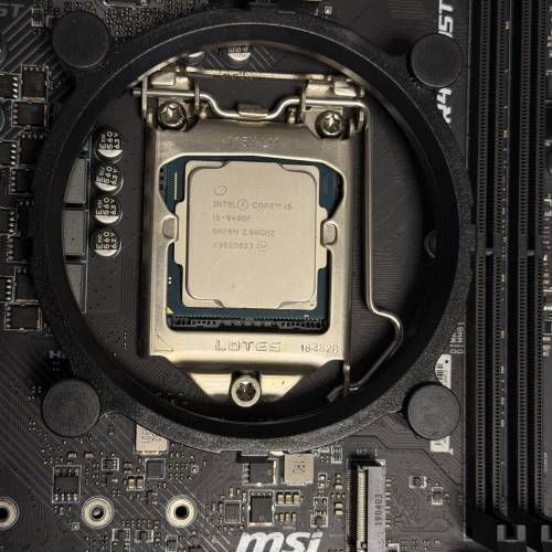 Intel i5-9400F + MSI H310M Pro-M2 Plus + Patriot Viper DDR4 8GB 2400MHz 一條