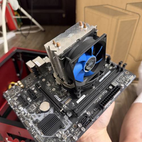 Intel i5-9400F + MSI H310M Pro-M2 Plus + Patriot Viper DDR4 8GB 2400MHz 一條