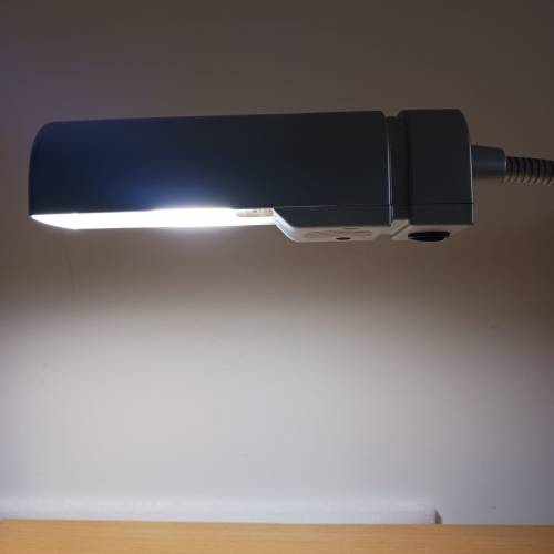 PHILIPS Advantez' Desk Light (table lamp) 飛利浦星宇枱燈