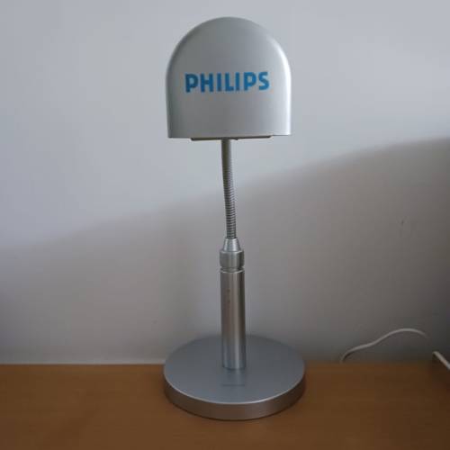 PHILIPS Advantez' Desk Light (table lamp) 飛利浦星宇枱燈