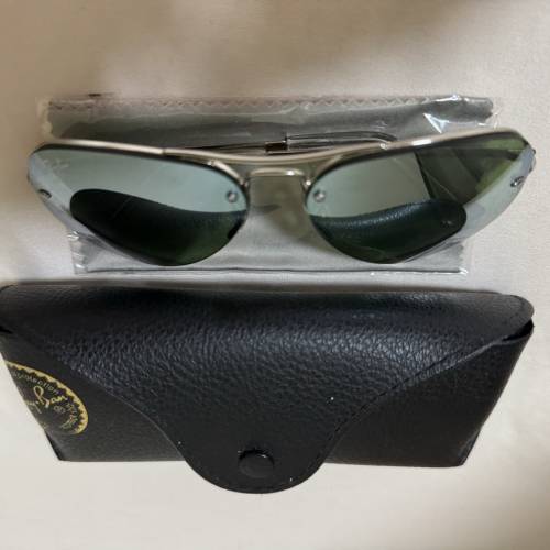 Ray BanRB3449即半框式的 Aviator 飛行員款式