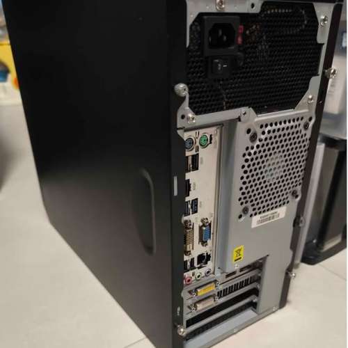 XEON E3 1230V3 16G内存 索泰GTX950 電腦