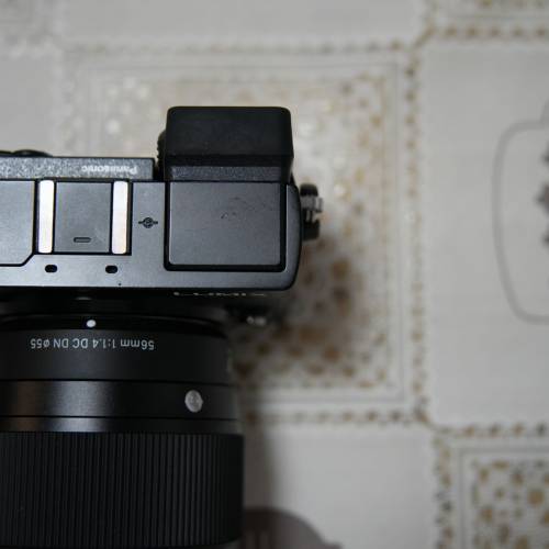 Panasonic Lumix GX9 +  Sigma 56mm f1.4 鏡頭