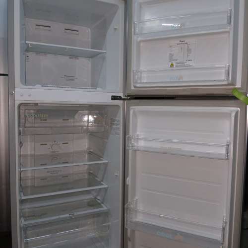 8成半新Whirlpool 惠而浦銀色雪櫃