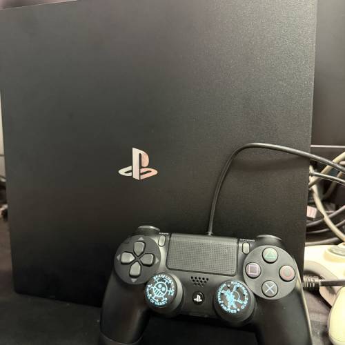 PS4 pro 4k連一個手掣4k畫質有單