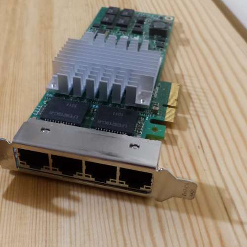 Intel&reg; PRO/1000 PT 四埠短身型伺服器介面卡