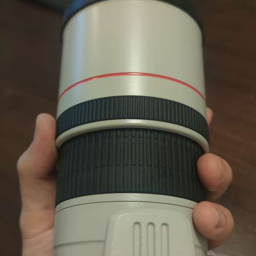 近全新EF 300 F4 IS