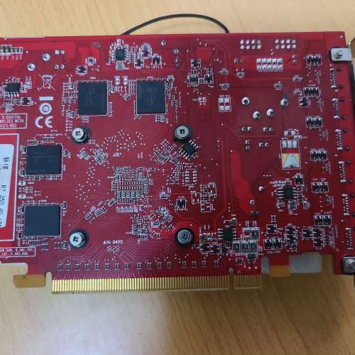 新淨 Radeon R7 350 4GB GDDR5 6 Mini DP 專業顯示卡 (6個 Mini DisplayPort)