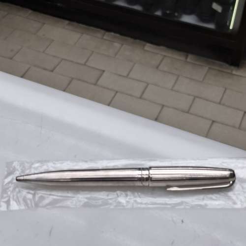 法國 S.T. Dupont (法國都彭) 的經典款原子筆／鋼珠筆
