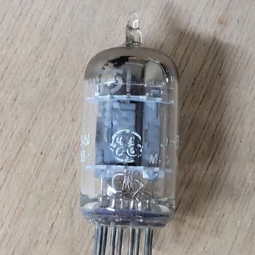 GE 5751 12AX7 ECC83