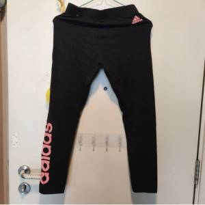 98%勁新行貨adidas運動長褲 25碼 黑色