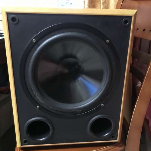 10吋低音炮