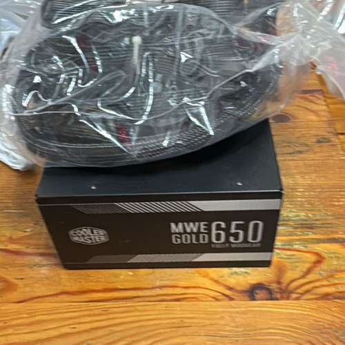 電腦物品一批