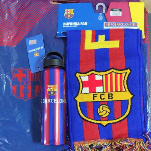 全新 Barcelona FCB 水壺及頸巾