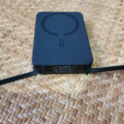 帶充電線無線充電寶 20000mah